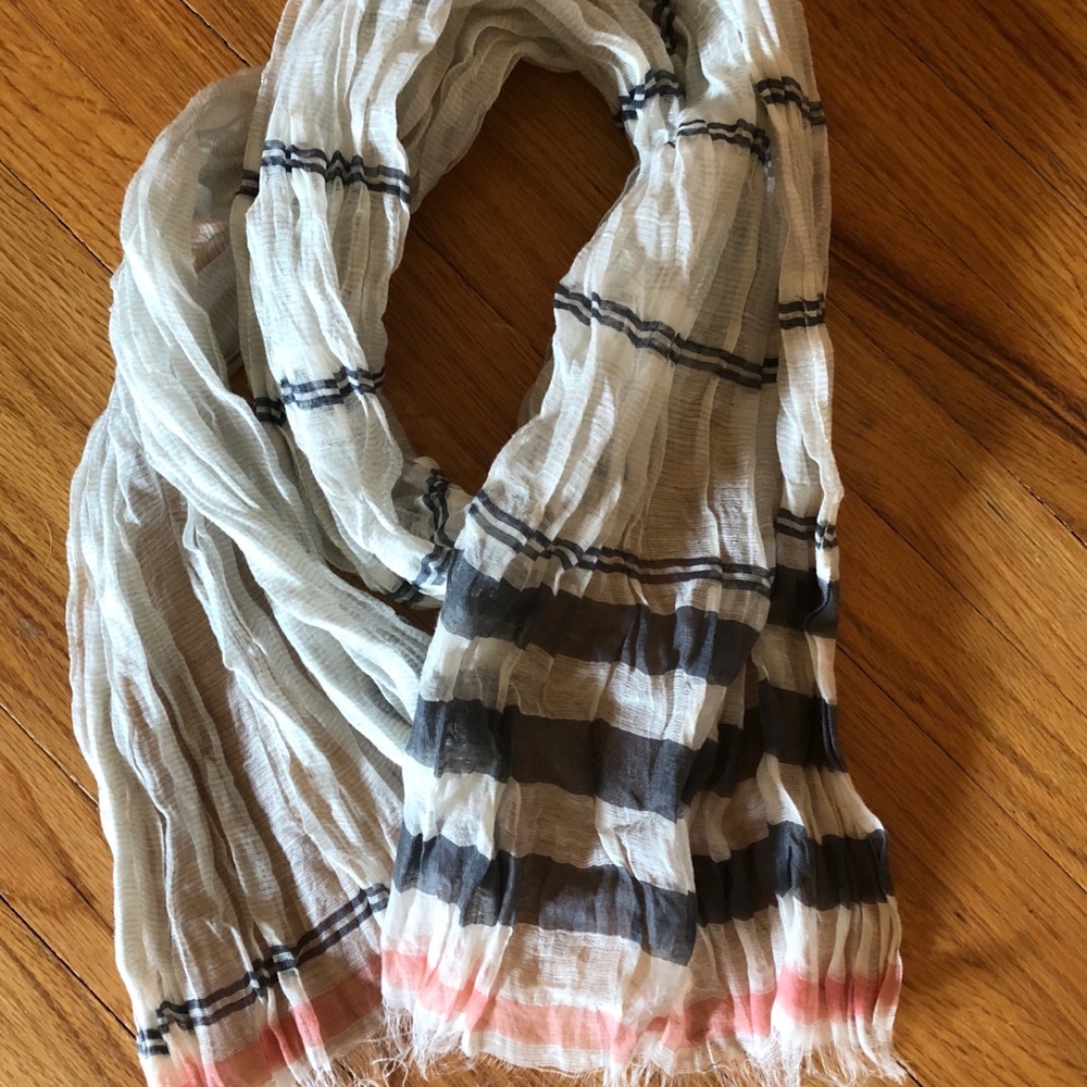 Scarf bundle - Picture 4 of 4